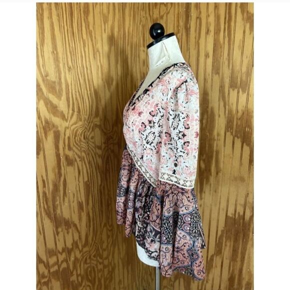 BEBE Blouse - Picture 5 of 16